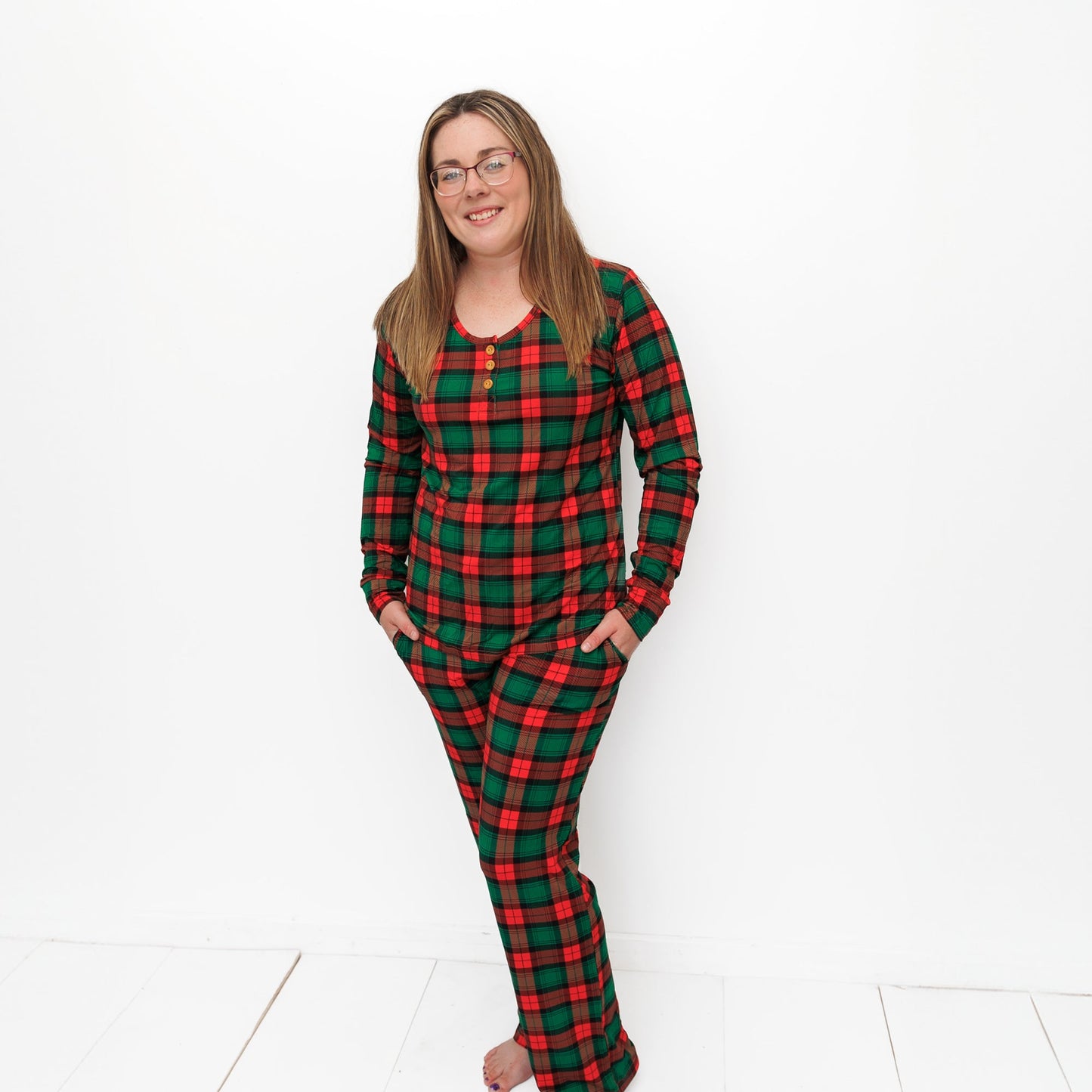 WOMEN'S PAJAMA SET- Classic Tartan