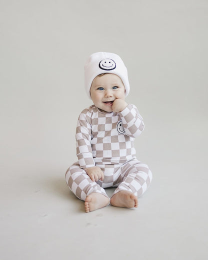 Checkered Smiley Lounge Set | Latte